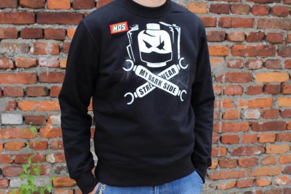MDS008 SKULL BLACK LEGO SWEATSHIRT
